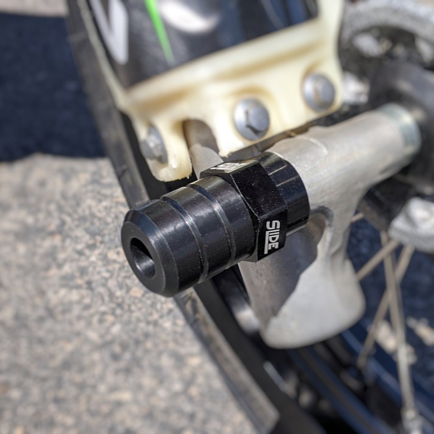 SLIDE Moto Mini Sliders - Front