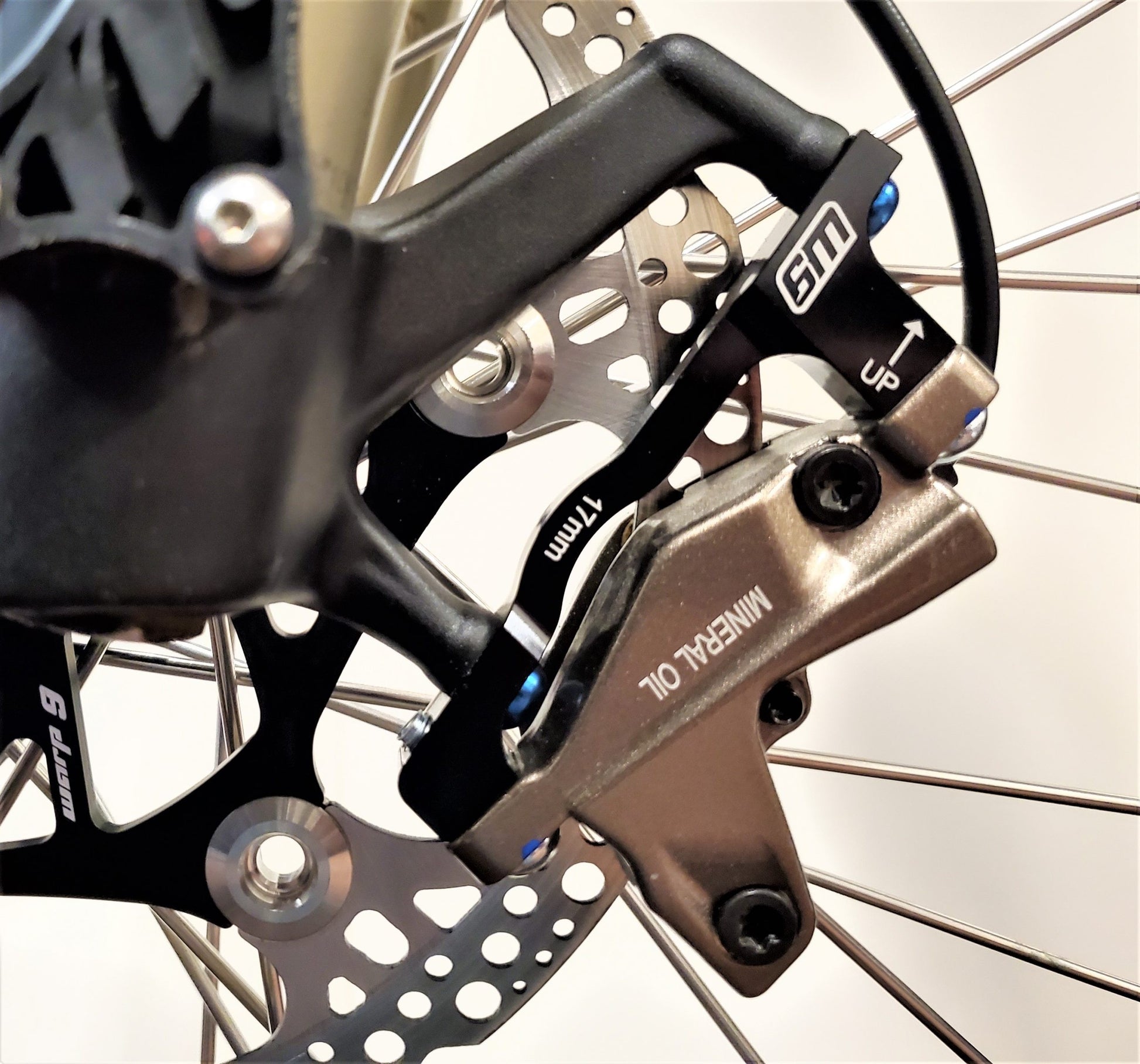 Warp 9 Adjustable Kickstand