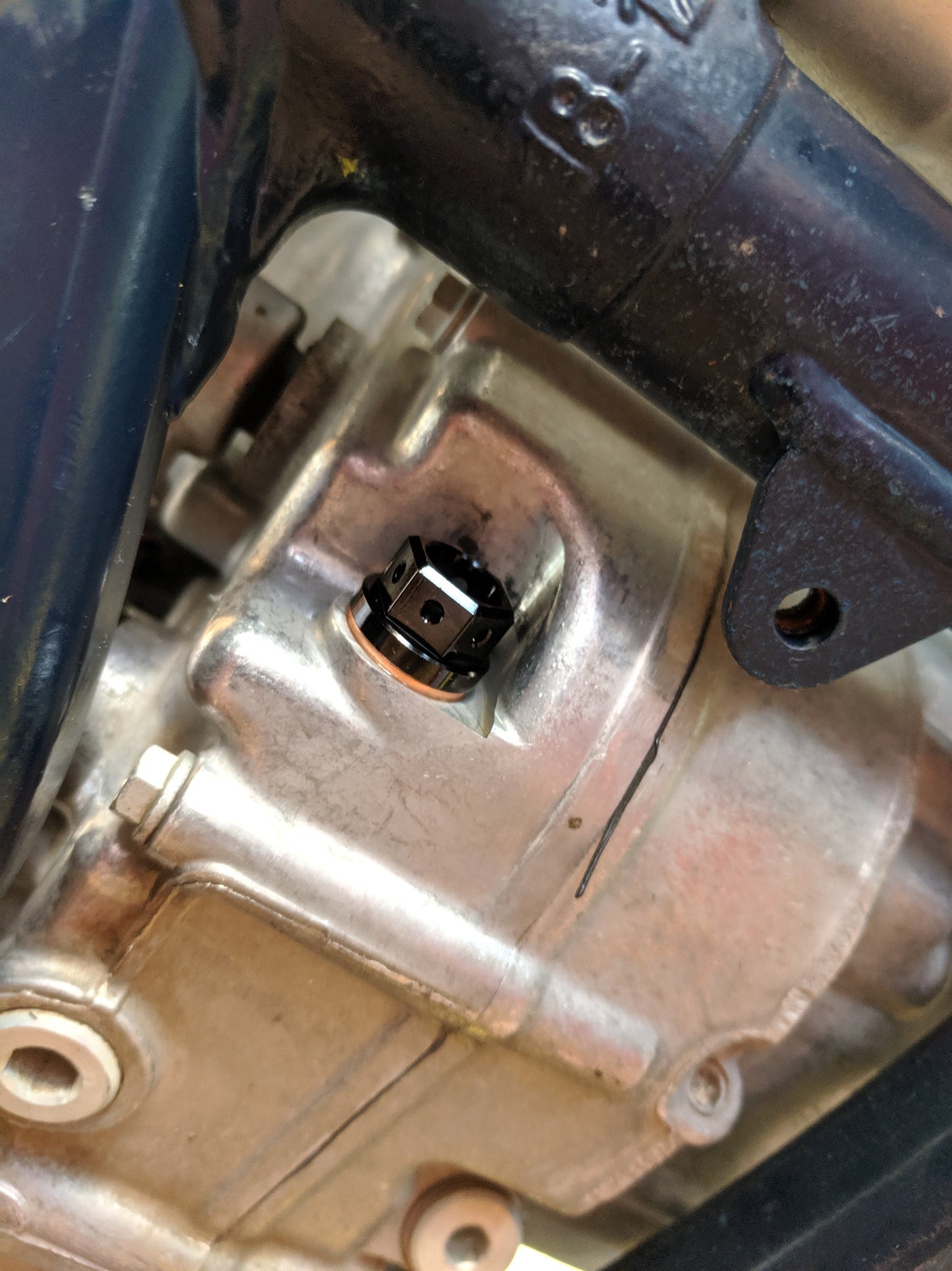 SLIDEmoto Oil Drain Bolt